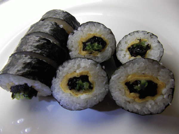 ヒジキ・オクラ・錦糸卵の巻寿司